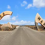 فيلة Manuela *