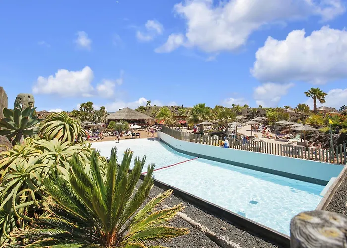 Manuela Villa Lajares